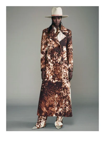 Look 7